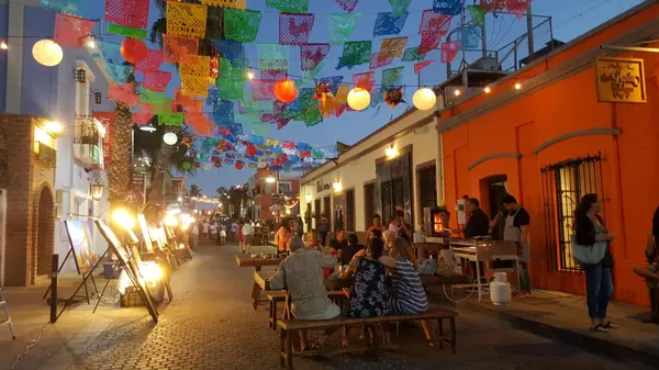 Events & Culture in Los Cabos: Where Lifestyle Meets Celebration