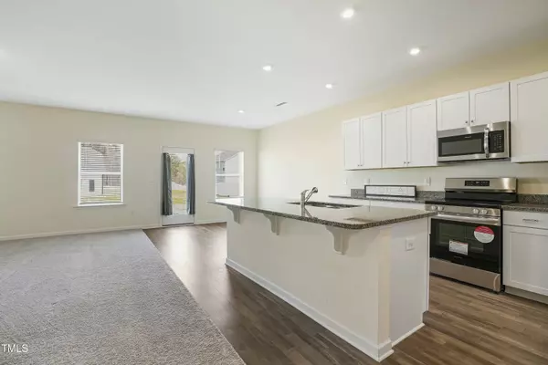 1485 Draw Bridge Lane, Fayetteville, NC 28312