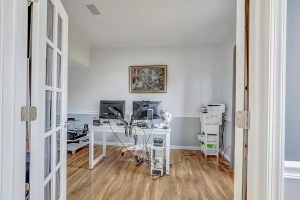 Manassas, VA 20110-5807,8591 Signal Hill Rd