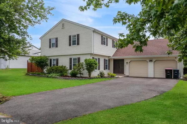 103 CHERRY TREE CT, Sterling, VA 20164