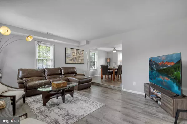 103 CHERRY TREE CT, Sterling, VA 20164