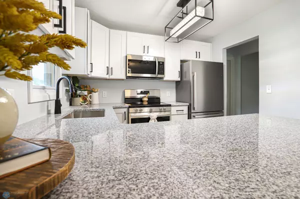 1112 63rd AVE N, Moorhead, MN 56560