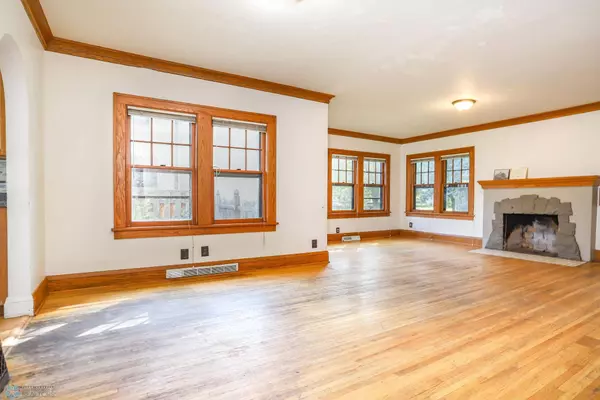 1317 4th ST N, Fargo, ND 58102