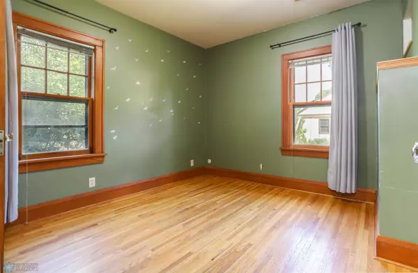 1317 4th ST N, Fargo, ND 58102