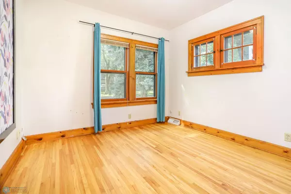 1317 4th ST N, Fargo, ND 58102