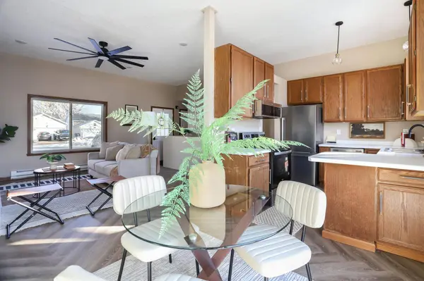 1920 53rd AVE S, Fargo, ND 58104