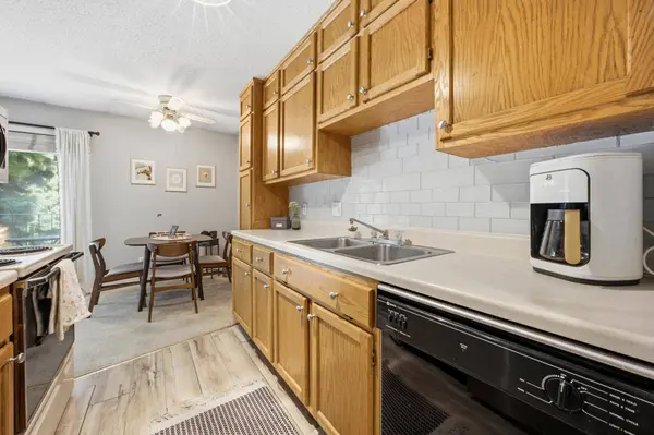 3306 2nd ST N #D30, Fargo, ND 58102