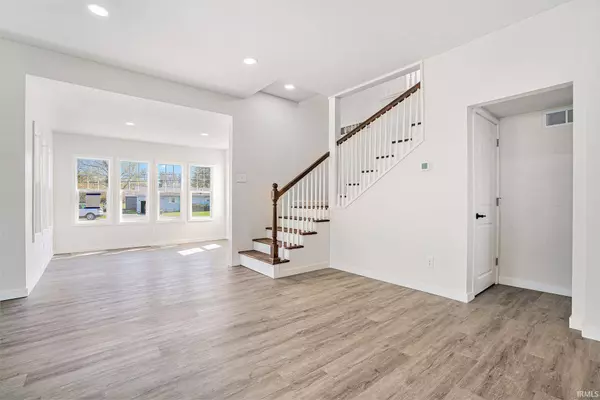 30627 County Road 20, Elkhart, IN 46517-9757