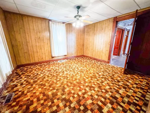 312 S Smith Street, Kewanna, IN 46939