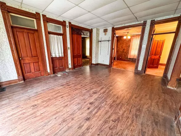 312 S Smith Street, Kewanna, IN 46939