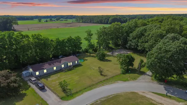 2765 Pinewood Drive, Knox, IN 46534