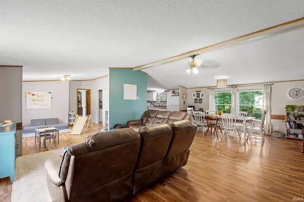 2765 Pinewood Drive, Knox, IN 46534