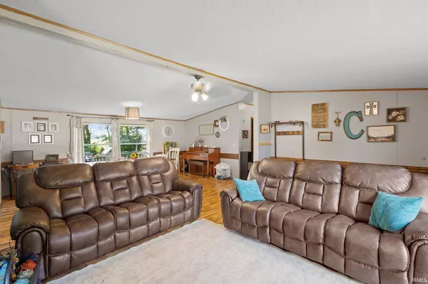 2765 Pinewood Drive, Knox, IN 46534