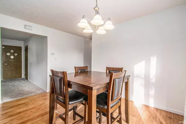 815 E 6th Street, Mishawaka, IN 46544