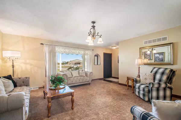 27311 US Highway 12, Edwardsburg, MI 49112