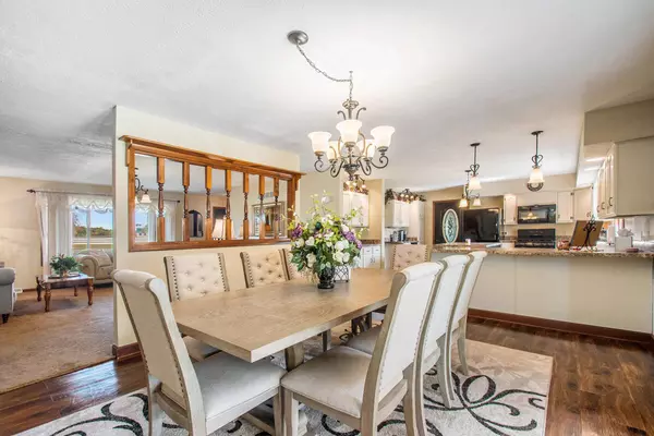 27311 US Highway 12, Edwardsburg, MI 49112