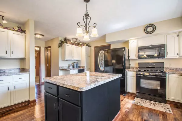 27311 US Highway 12, Edwardsburg, MI 49112