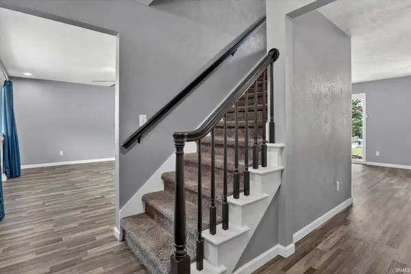 51479 Ironwood Road, Granger, IN 46530