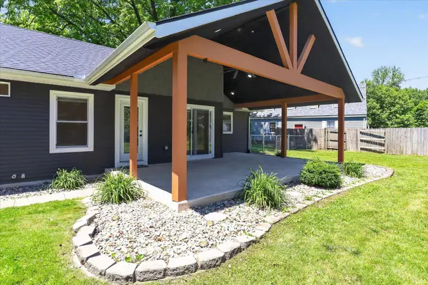 57830 Appletree Drive, Osceola, IN 46561