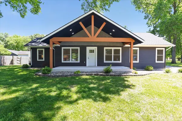 57830 Appletree Drive, Osceola, IN 46561