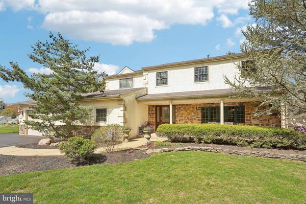 335 BEAVER RD, Southampton, PA 18966