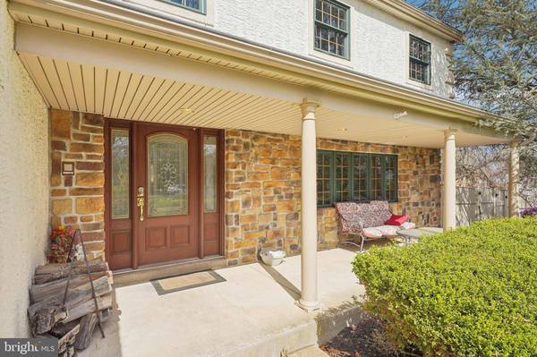 335 BEAVER RD, Southampton, PA 18966