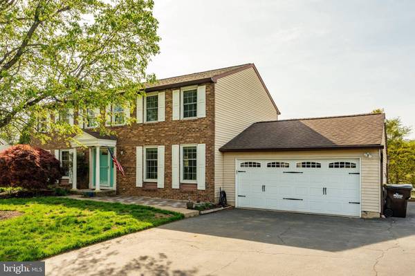 2072 SPRING VALLEY RD, Lansdale, PA 19446