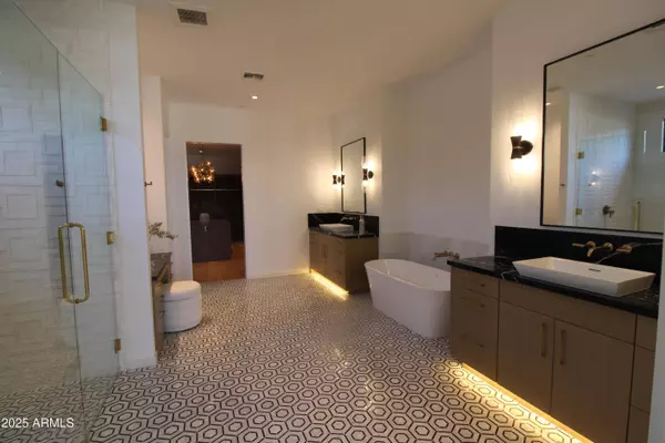 7341 E SUNNYSIDE Drive, Scottsdale, AZ 85260