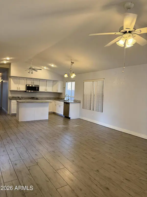 1265 E SPUR Avenue, Gilbert, AZ 85296