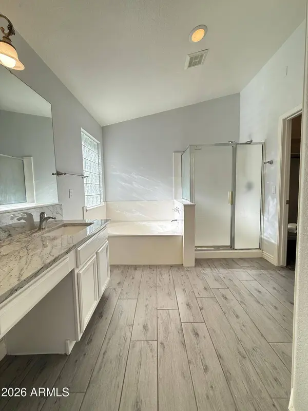 1265 E SPUR Avenue, Gilbert, AZ 85296