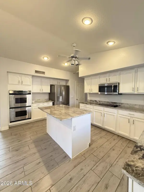 1265 E SPUR Avenue, Gilbert, AZ 85296