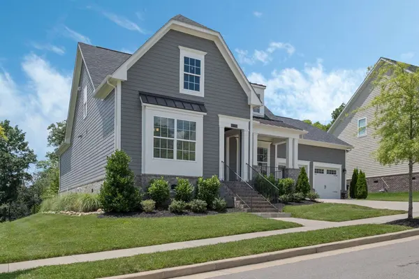 1049 Dovecrest Way, Franklin, TN 37067