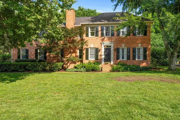 413 Honeysuckle Cir, Franklin, TN 37067