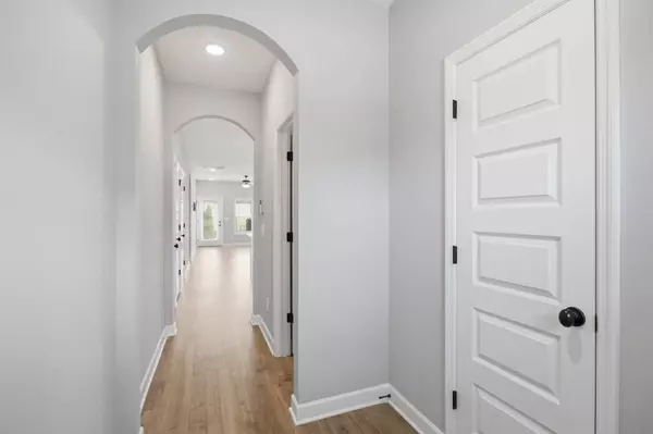 107 Dameron Dr, Hendersonville, TN 37075