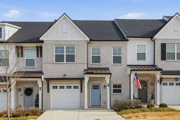 107 Dameron Dr, Hendersonville, TN 37075