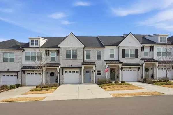 107 Dameron Dr, Hendersonville, TN 37075