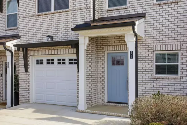 107 Dameron Dr, Hendersonville, TN 37075