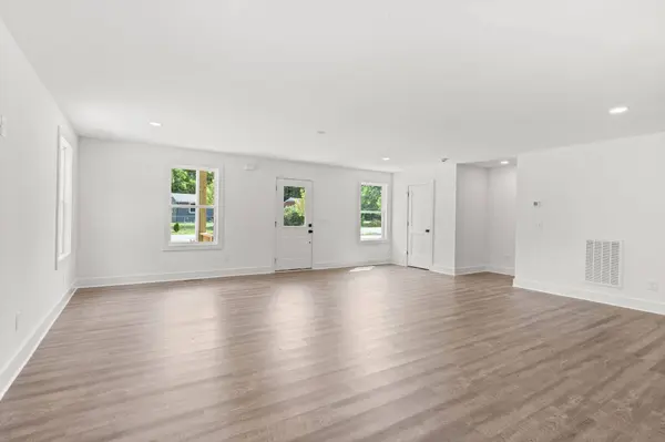 1024 Scenic View Ct, Old Hickory, TN 37138