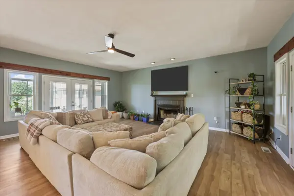 7740 Tressa Cir, Powell, TN 37849-3547