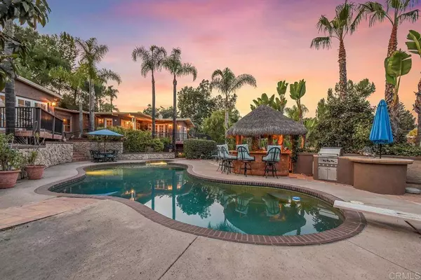 10930 Calavo DR, La Mesa, CA 91941