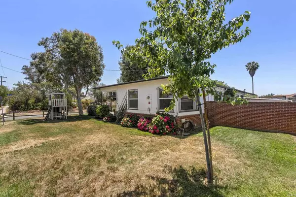 205 C ST, Chula Vista, CA 91910