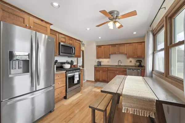 N171W20605 Ridge Rd, Jackson, WI 53037