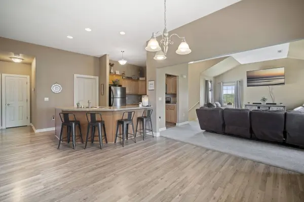 1820 Stony Ln, Slinger, WI 53086