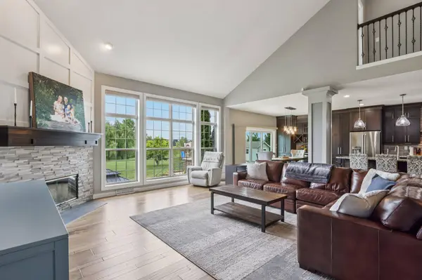 1175 Aspen Ct, Grafton, WI 53024