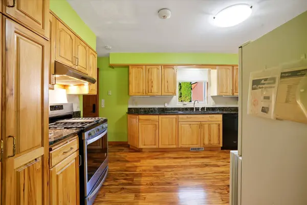 1320 Brooklane Dr, Kewaskum, WI 53040