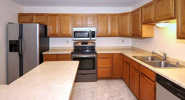 3227 W Meadows Ct Unit A, Sheboygan, WI 53081