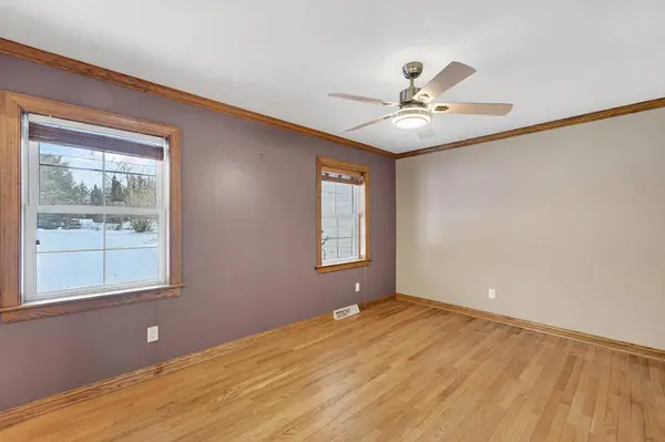 1717 Ernst Dr, Hartford, WI 53027