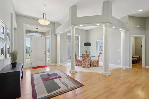 1520 Pamme Ct, West Bend, WI 53090