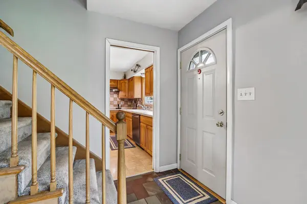2115 N 119th St, Wauwatosa, WI 53226
