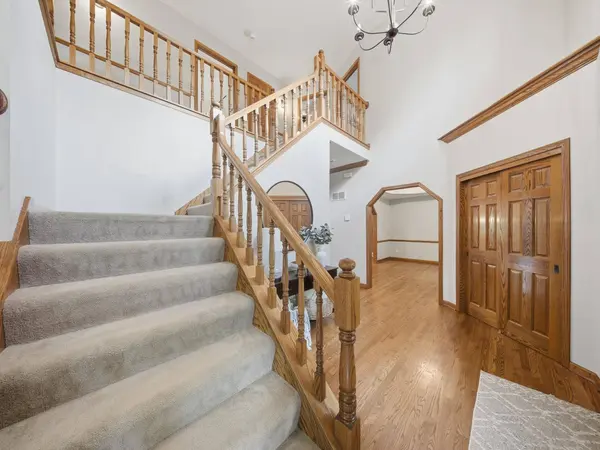 4695 Catherine Ct, Brookfield, WI 53072